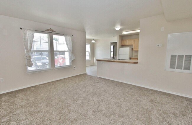Foto del edificio - 11840 Cloverbrook Ln
