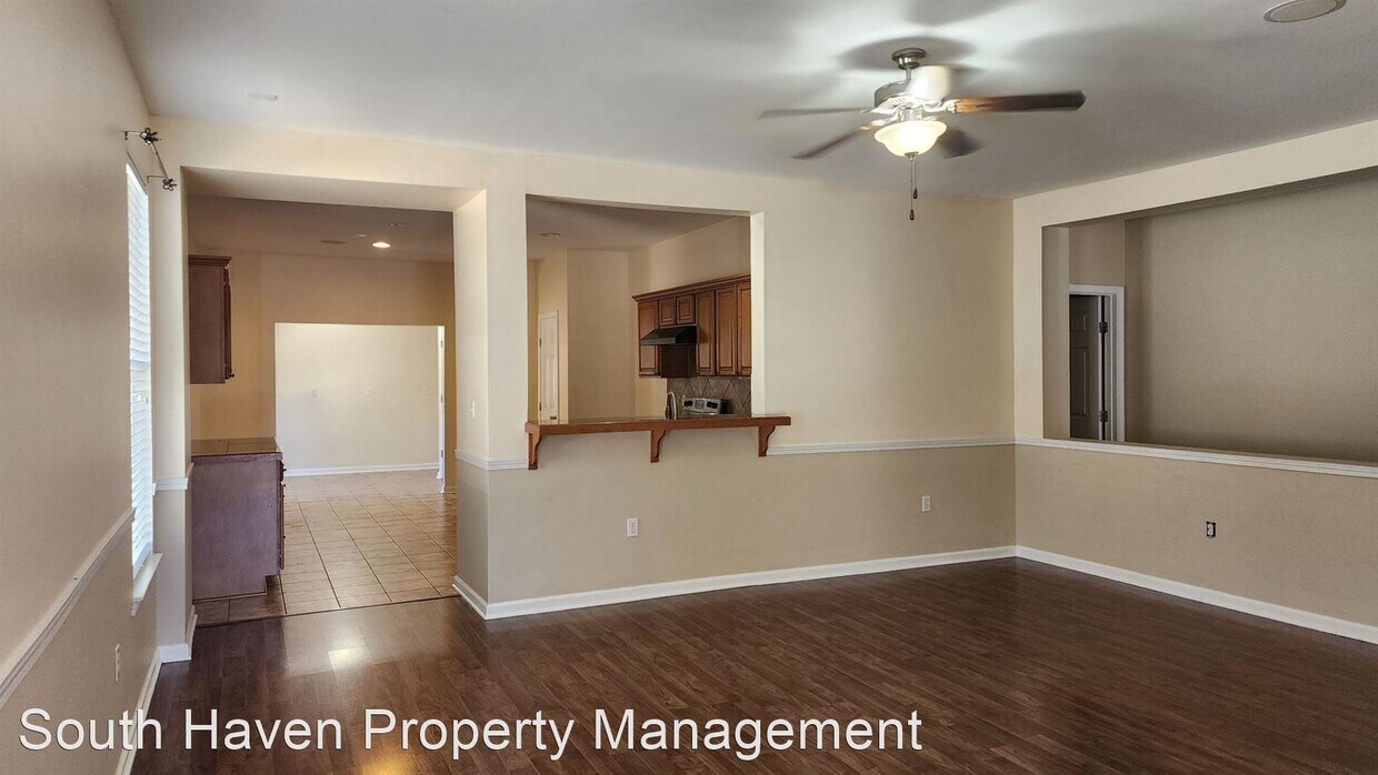 Building Photo - 4 br, 2 bath House - 13515 Rose Drive