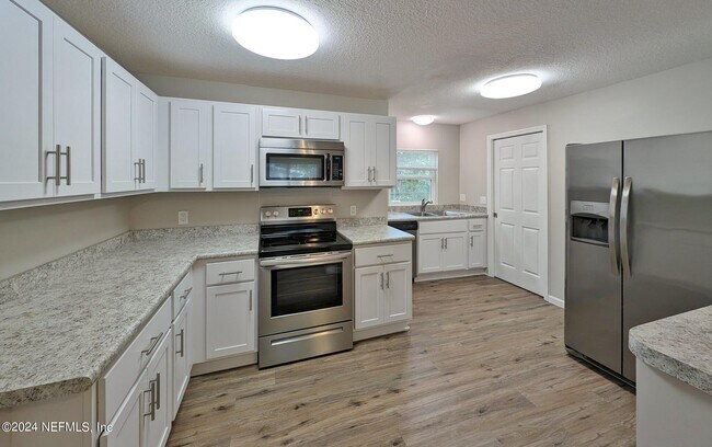 Building Photo - 2934 Bethel Ct