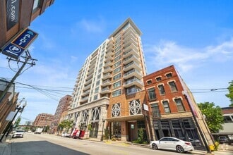 Building Photo - 230 W Division St