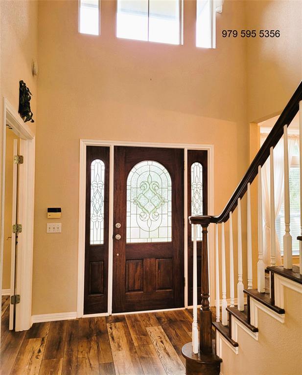 Foto del edificio - 8504 Young Ln