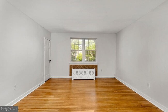 Foto del edificio - 3201 Commonwealth Ave