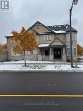 Building Photo - 301 Peregrine Way