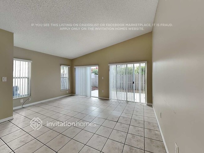 Foto del edificio - 8410 SW 157th Ct