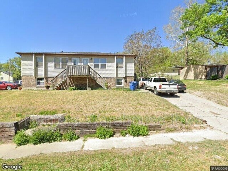 4102 Timber Ln, Des Moines, IA 50317 Condo for Rent in Des Moines, IA