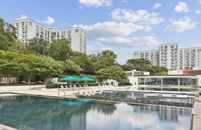 Photo - Presidential City Apartments