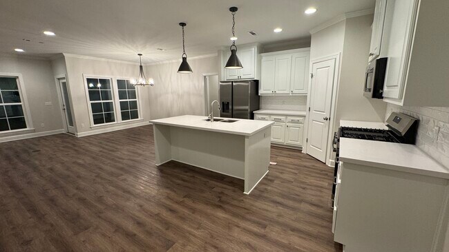 Foto del edificio - 113 Elliott Dr