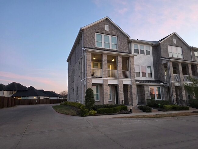 Photo - 1328 Island Vista Dr Townhome