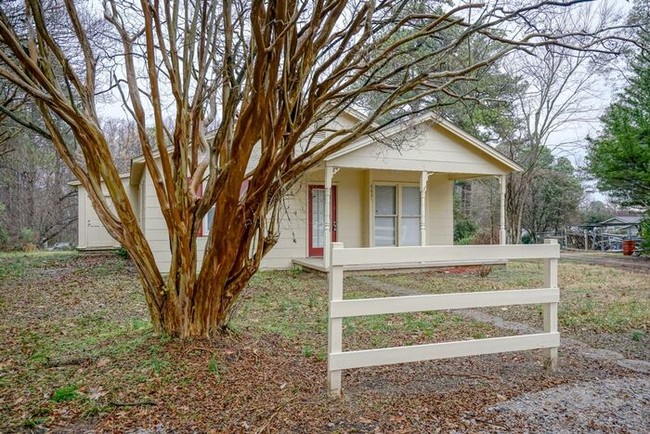 Building Photo - 6821 Old Wake Forest Rd