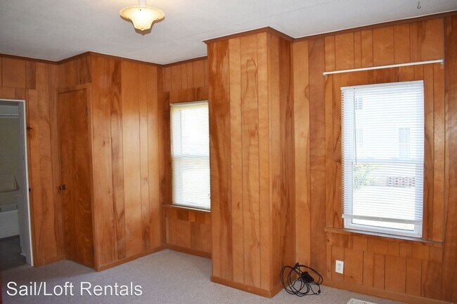 Building Photo - 3 br, 2 bath House - 602 Main Street