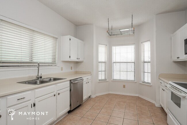 Foto del edificio - 3614 Riverhead Dr