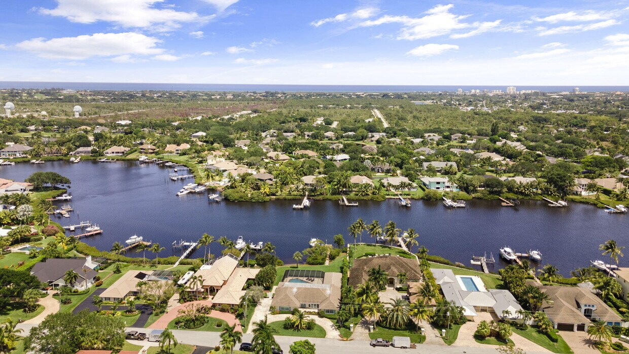 Foto principal - 35 Saddleback Rd