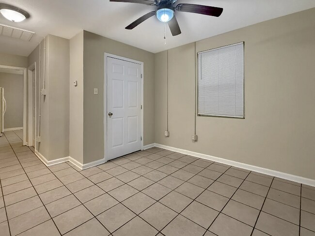 Foto del edificio - 1317 Harrison Ave