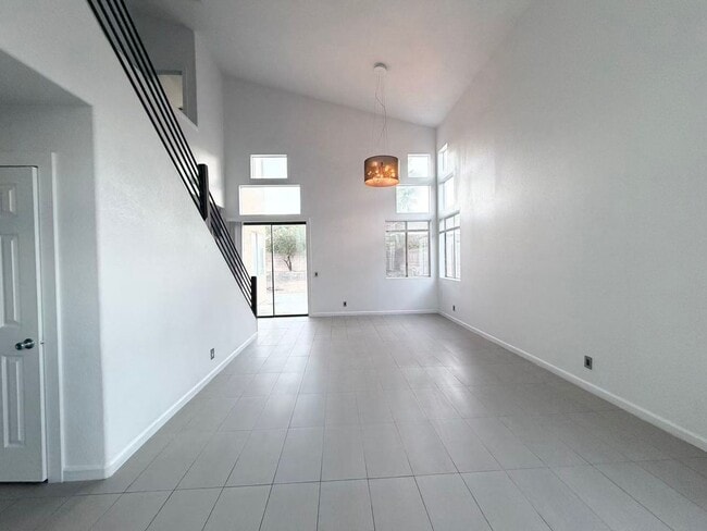 Foto del edificio - 9629 Bending River Ave