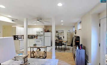 Building Photo - 12 Dean Rd