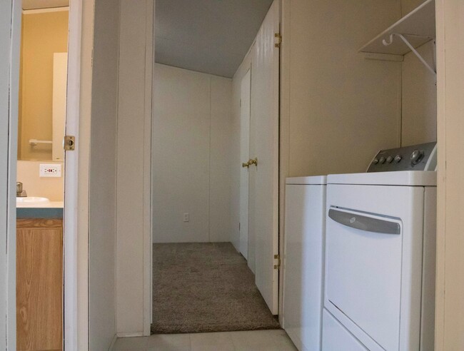 Foto del edificio - Adorable 2 bedroom 2 bath!