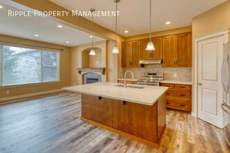 Building Photo - 11 Everoak Bay SW