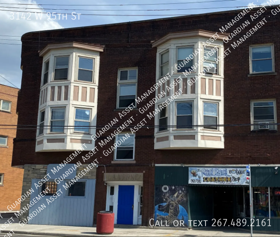 Foto principal - 3142 W 95th St