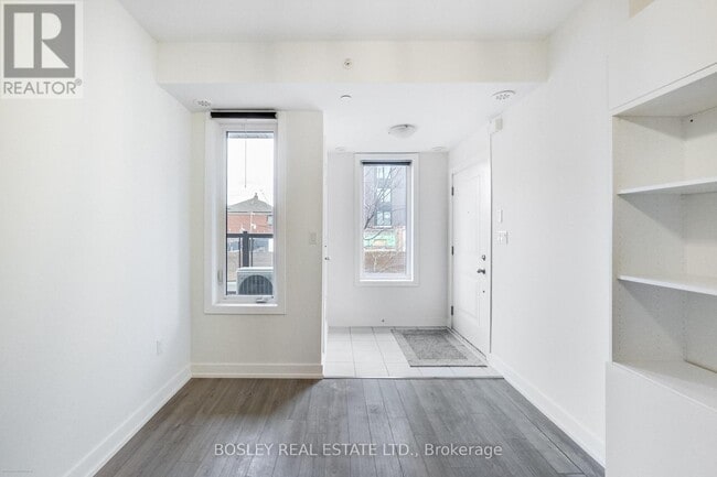 Photo du bâtiment - 10 Drummond St