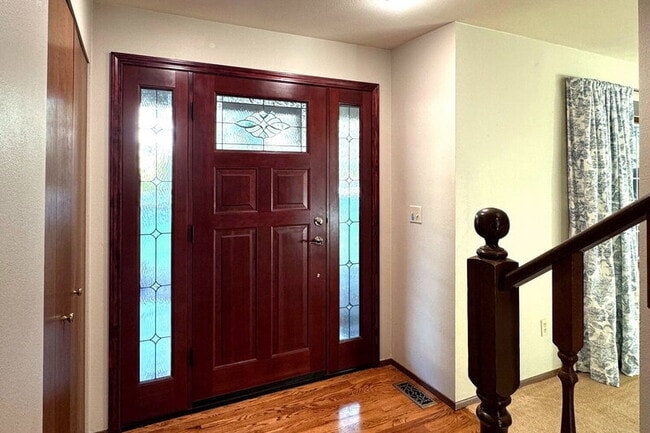 Building Photo - 12941 NE 71st St