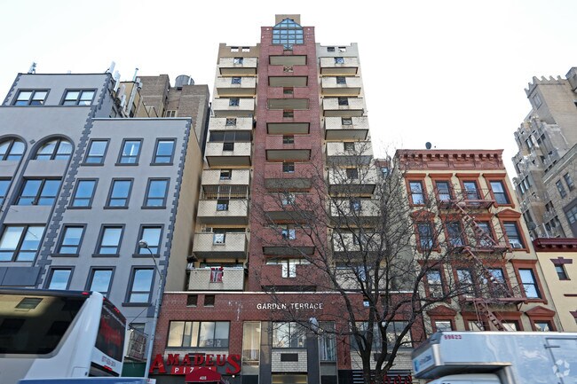 Building Photo - Garden Terrace Condominiums