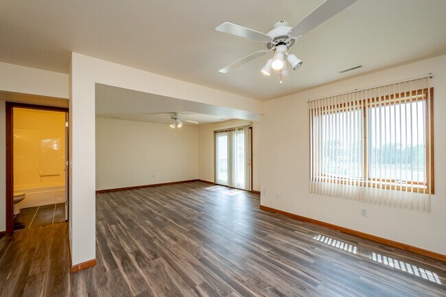 Foto del edificio - 10 Redtail Ct