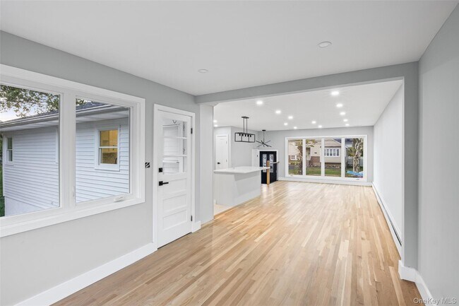 Foto del edificio - 2100 Beverly Way