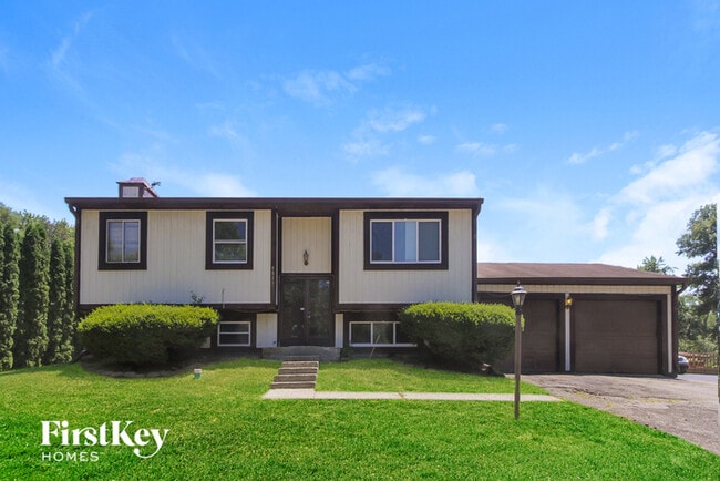 Building Photo - 4639 Thornleigh Dr