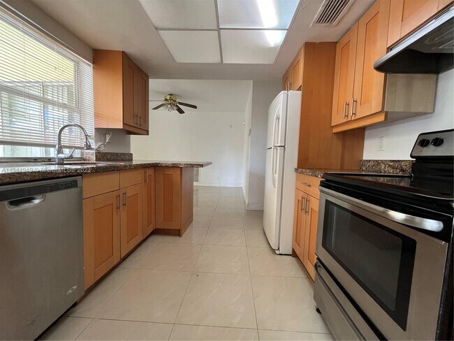 Building Photo - 103 Winged Foot Ln