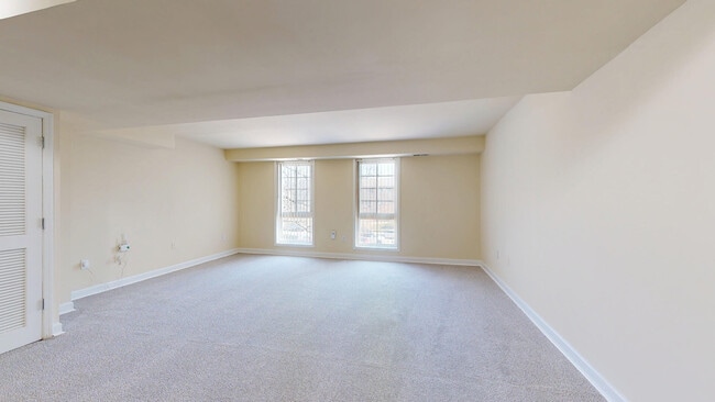 Interior Photo - Arbor Park of Alexandria