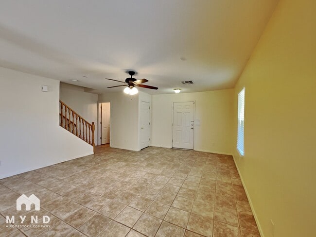 Building Photo - 4230 E Deer Dancer Way