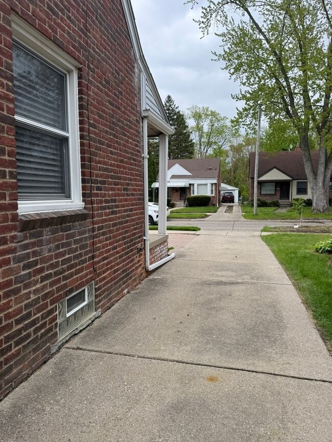 Foto del edificio - Fully Updated 3 Bedroom - 1 bathroom home