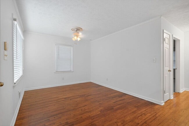 Building Photo - 230 Shiloh Hills Dr NW