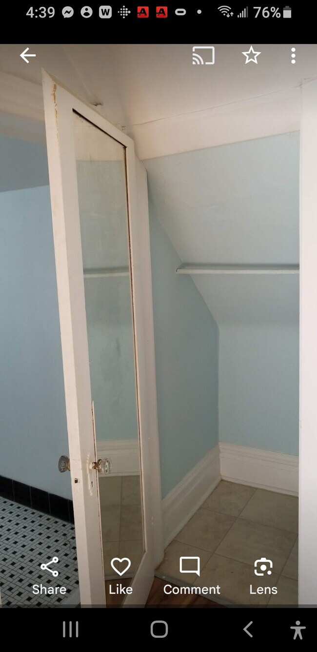 Foto del edificio - 4516 N Kenneth Ave