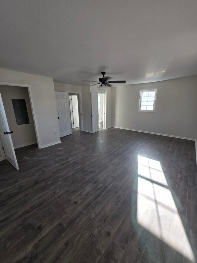 Foto del edificio - 503 N Orange St