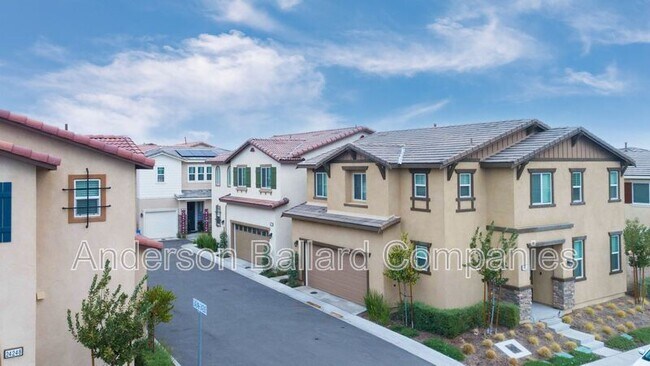 Building Photo - 24264 White Willow Ave