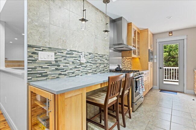 Foto del edificio - 710 Lighthouse Ave