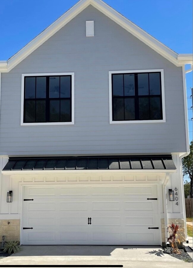 Building Photo - 6404 Highland Pine Ln