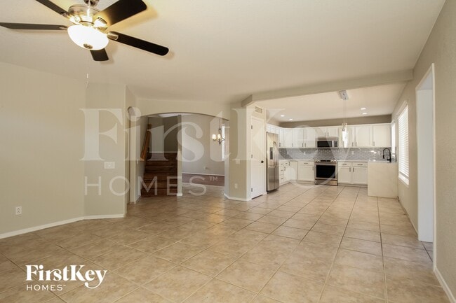 Building Photo - 12183 N New Dawn Ave