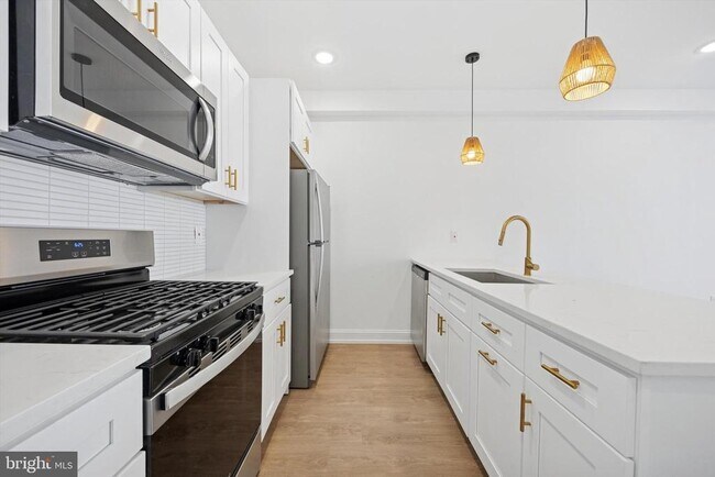 Foto del edificio - 1614 Ridge Ave