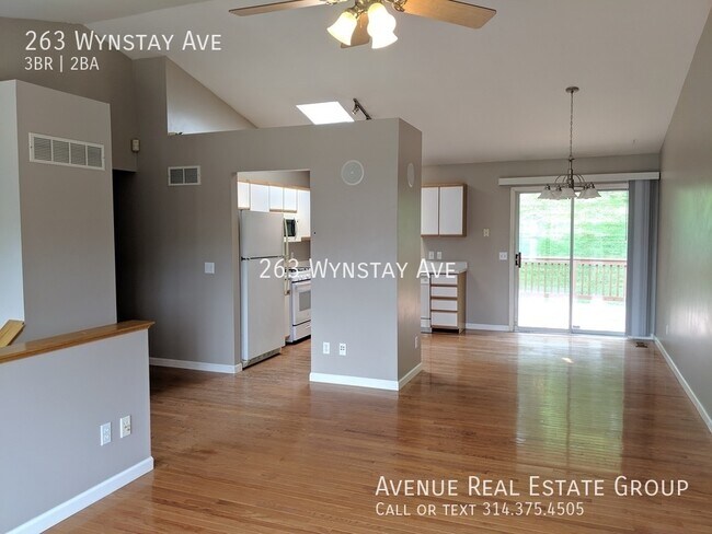 Foto del edificio - Just Listed! Updated Home