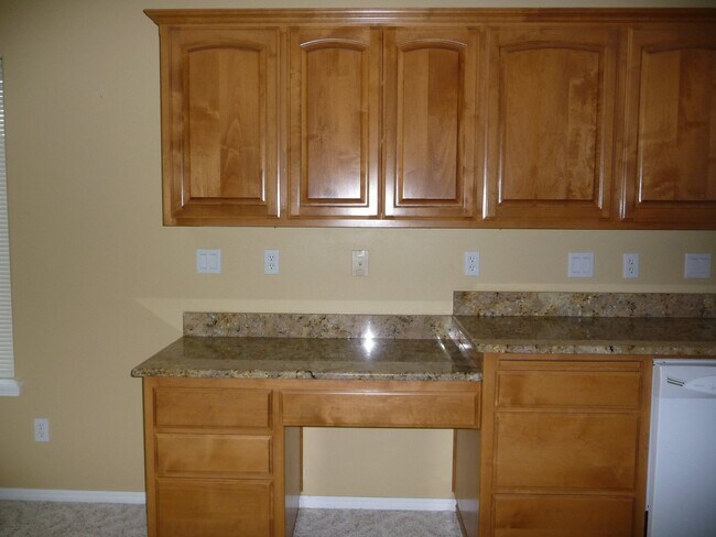 Foto del edificio - Spacious, West Salem Home