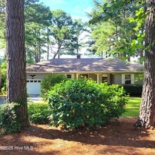 Building Photo - 62 Pine Ridge Dr