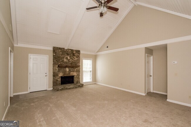 Foto del edificio - 4831 Wynship Ln