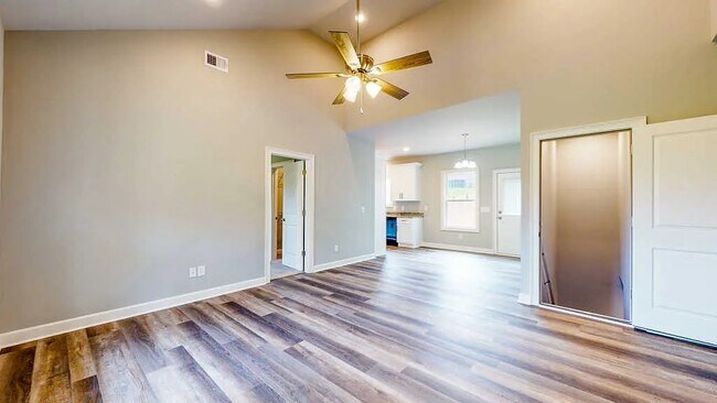 Sala de estar/comedor - 1512 Williamson Rd