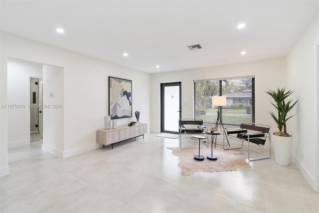 Photo - 1341 SW 10th St House