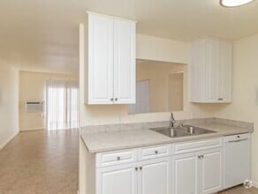Building Photo - 239 Pala Vista Dr