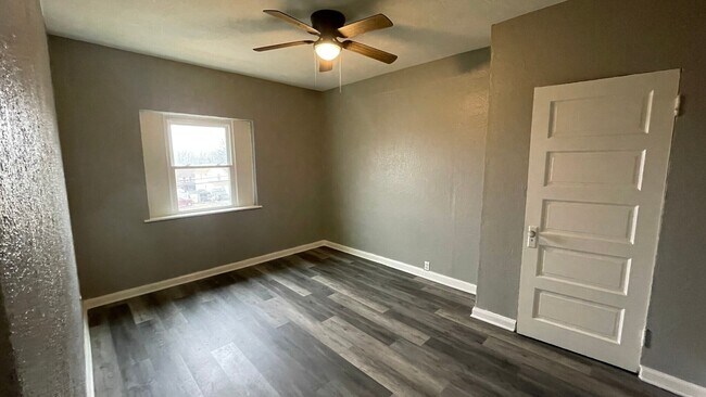 Foto del edificio - 2311 Grandview Ave