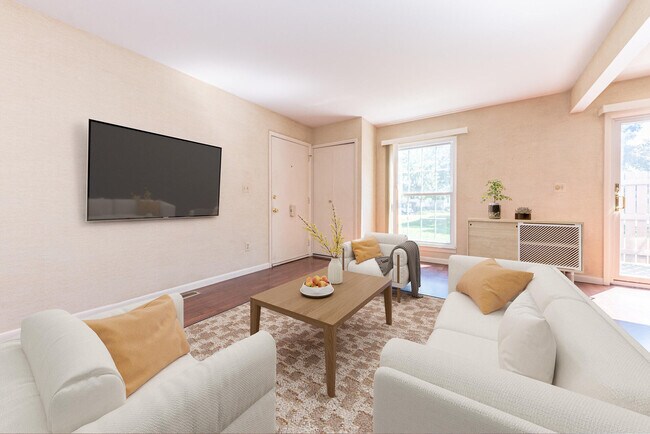 Building Photo - 2704 Glenbridge Ct