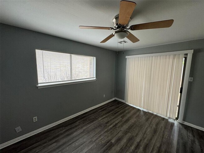 Foto del edificio - 2923 Ashford Trail
